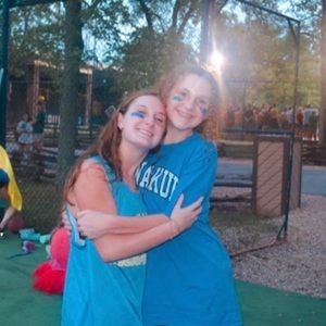 Meet your Posher, Annie